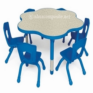 Bàn ghế composite dành cho trẻ em